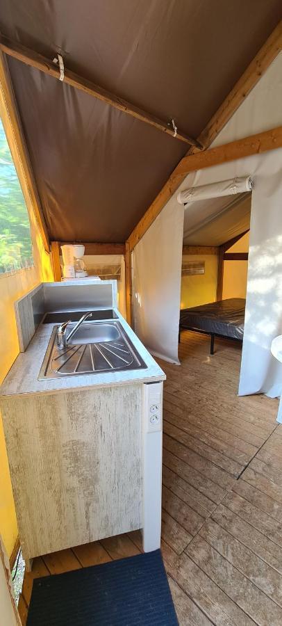 Camping Domaine Papillon Reyrevignes  Zewnętrze zdjęcie